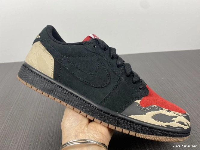 Air Low 1 Jordan SoleFly DN3400-001 x Carnivore 0714